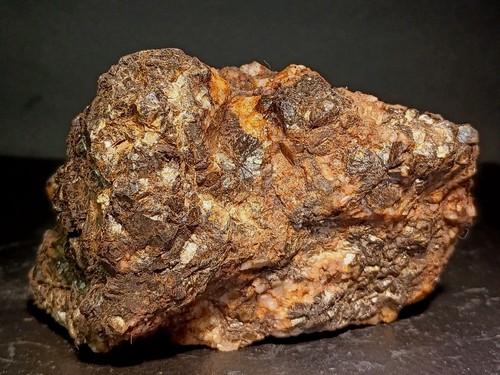 2lbs 9oz wolframite - 2lbs,